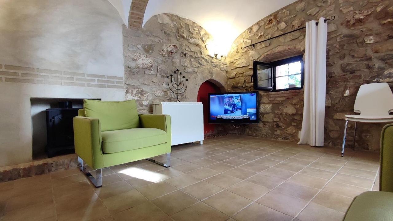 La Casina De Piedra Encanto - Parte Antigua De Caces Exterior foto